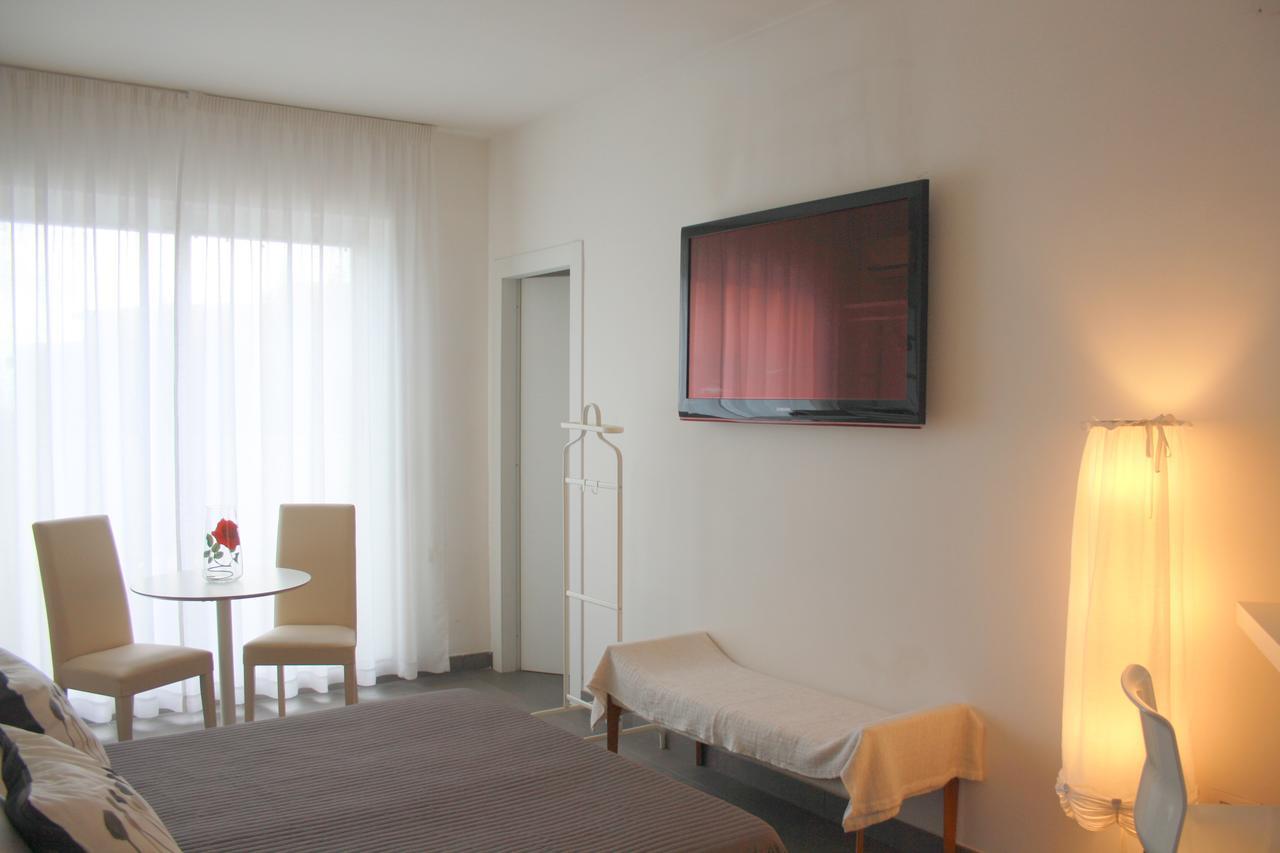 La Locanda Dell'Arte-De Gasperi Napoli Ngoại thất bức ảnh